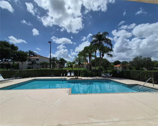 2 of 8 - 3370 N Pinewalk Drive N #1216, Margate, FL