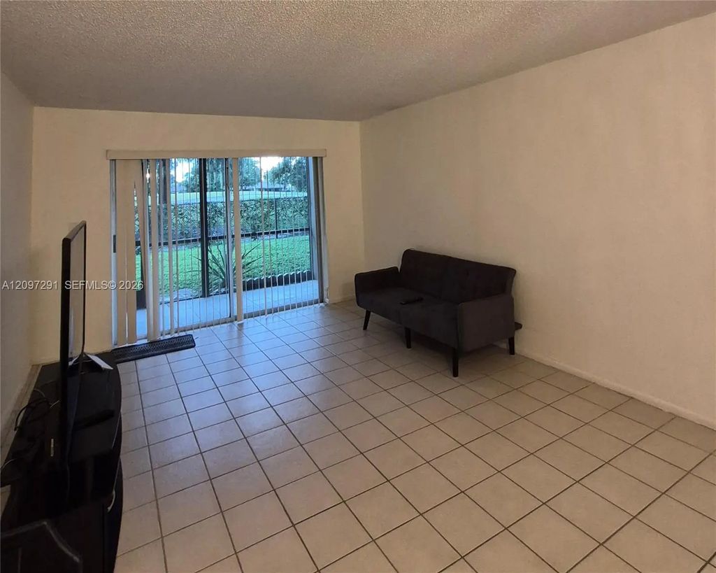 8000 Fairview Drive #107, Tamarac