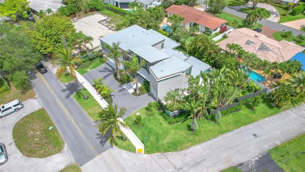2500 Middle River Drive, Fort Lauderdale