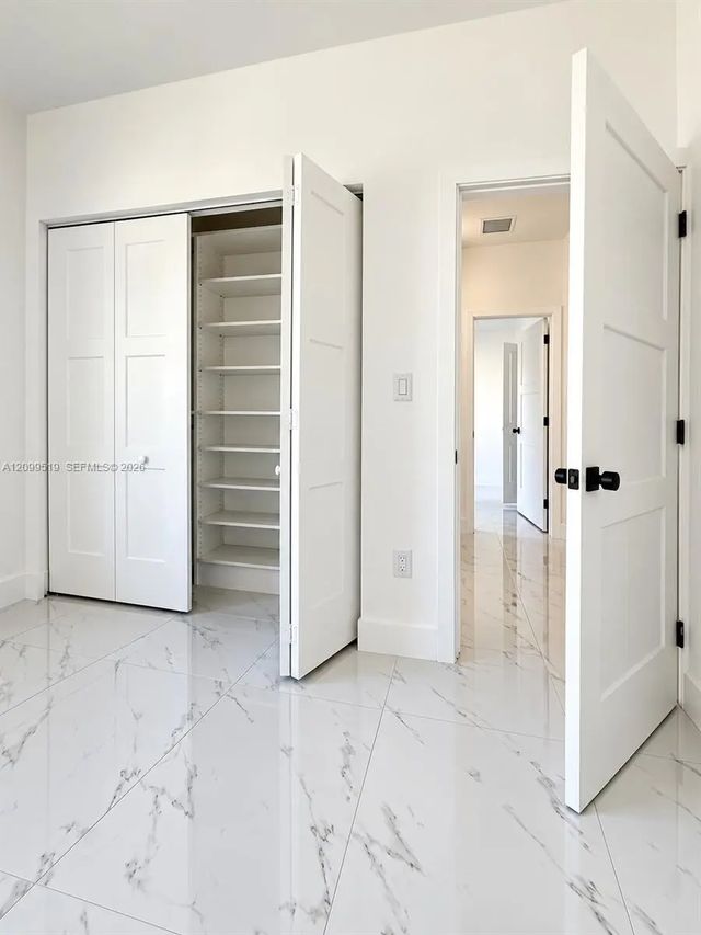 3 of 8 - 1552 Nw 51st Terrace, Miami, FL