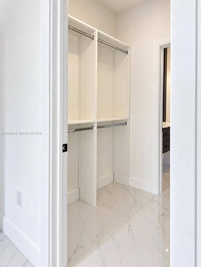 5 of 8 - 1552 Nw 51st Terrace, Miami, FL