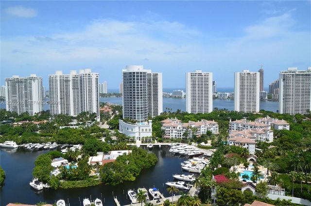 1000 W Island Boulevard #2909, Aventura