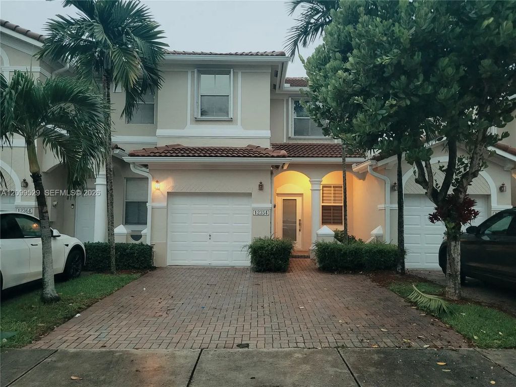 12354 Sw 124th Path #12354, Miami