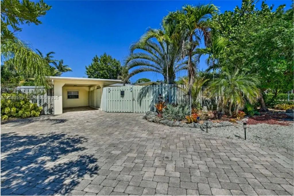 1909 Ne 26th Drive #1909, Wilton Manors