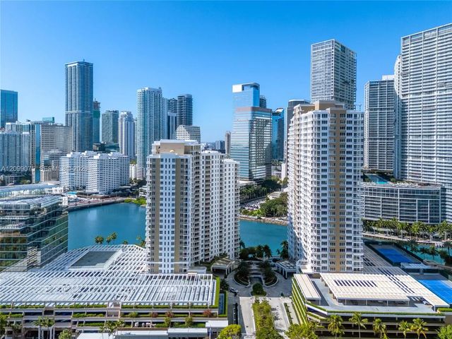 2 of 32 - 701 Brickell Key Boulevard #1004, Miami, FL