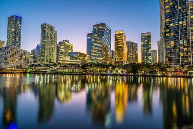 4 of 32 - 701 Brickell Key Boulevard #1004, Miami, FL