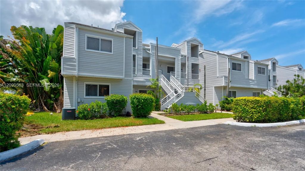 3409 Nw 44th Street #101, Oakland Park