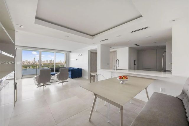 5 of 25 - 650 West Avenue #1503, Miami Beach, FL