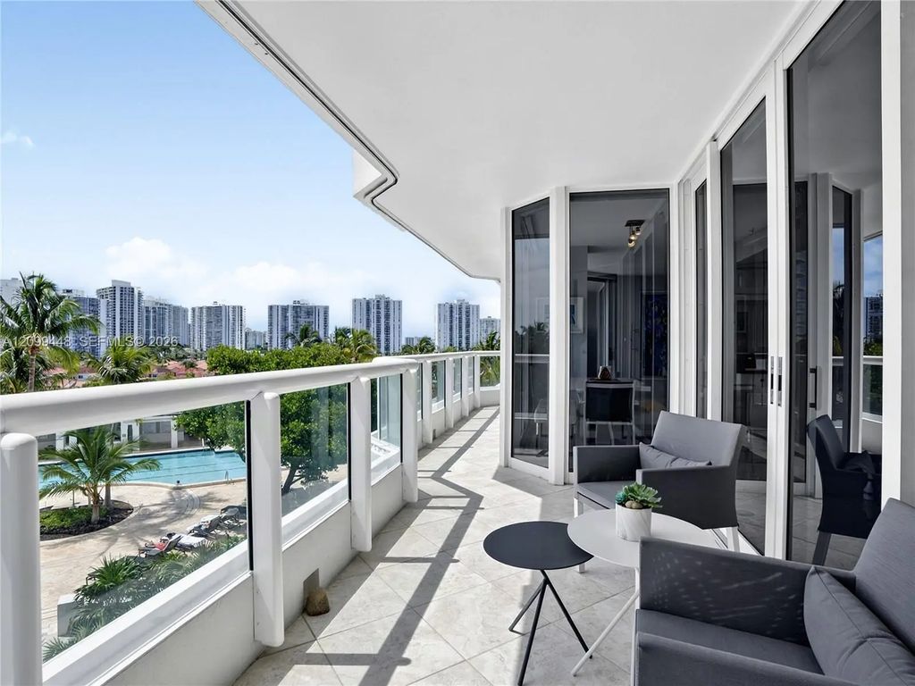 21055 Yacht Club Drive #710, Aventura