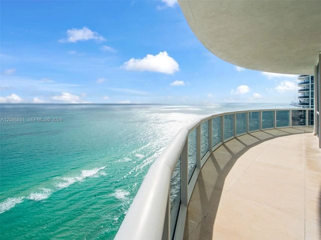 4 of 37 - 15901 Collins Avenue #2801, Sunny Isles Beach, FL