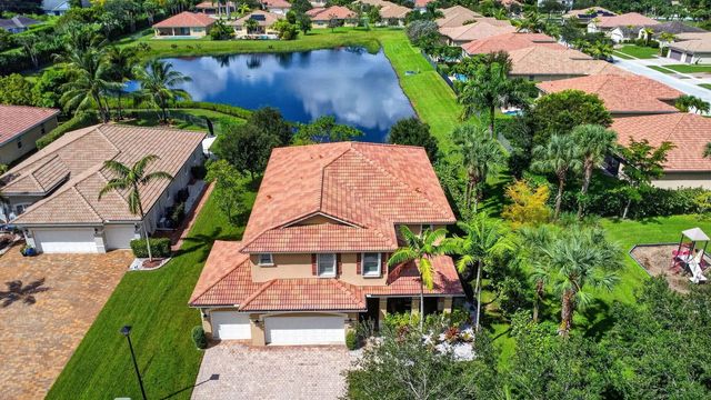 3 of 38 - 9070 Winterhaven Circle, West Palm Beach, FL