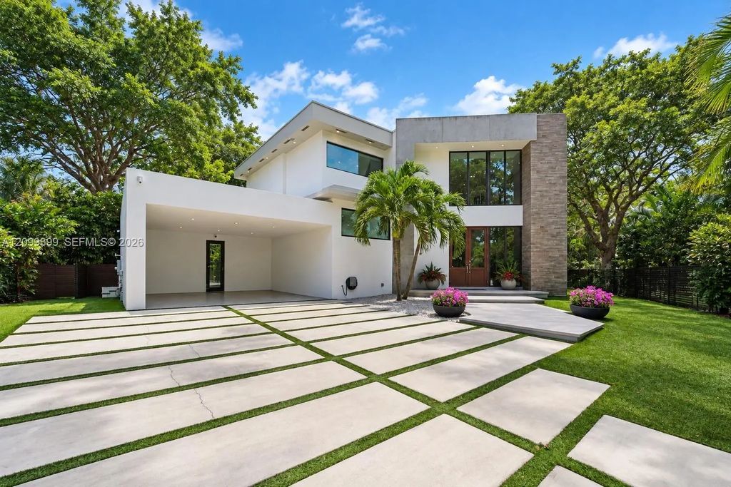 56 Samana Drive, Miami
