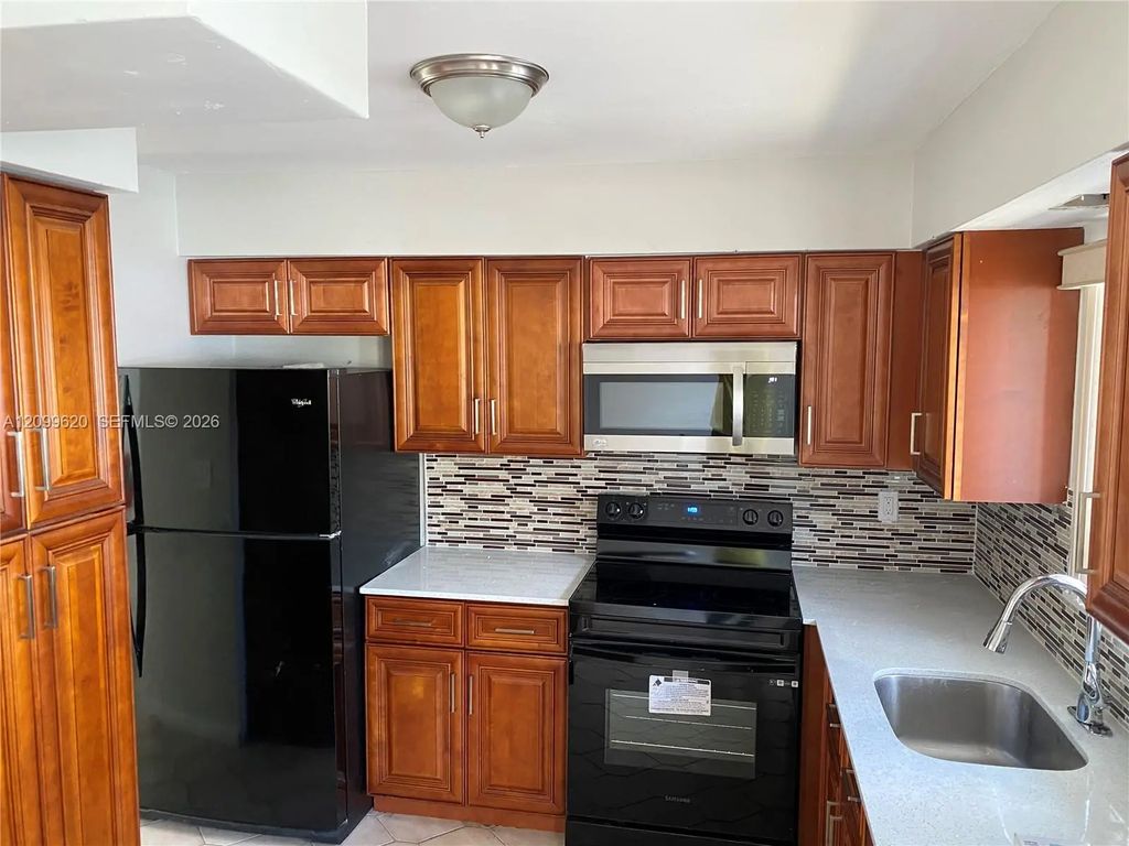 7410 Tropicana Street, Miramar