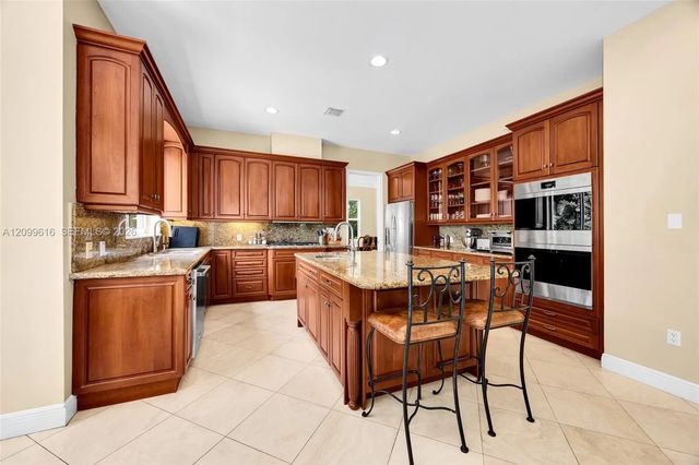 5 of 12 - 9461 Sw 103rd Street, Miami, FL