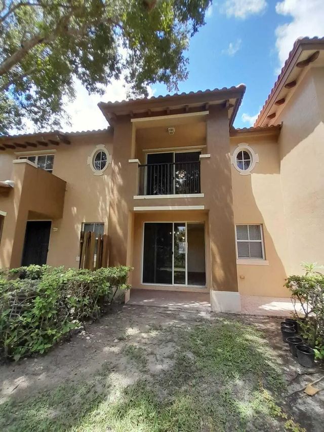 2 of 19 - 2928 Hidden Hills Road #1402, West Palm Beach, FL