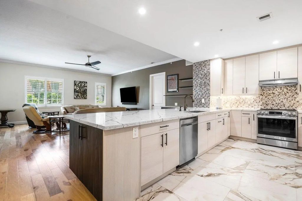 200 Ne 2nd Avenue #209, Delray Beach