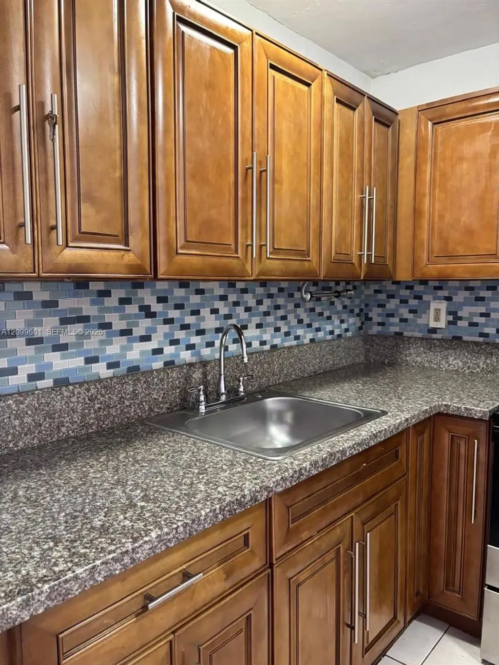 482 Nw 165th St Road #a-502, Miami