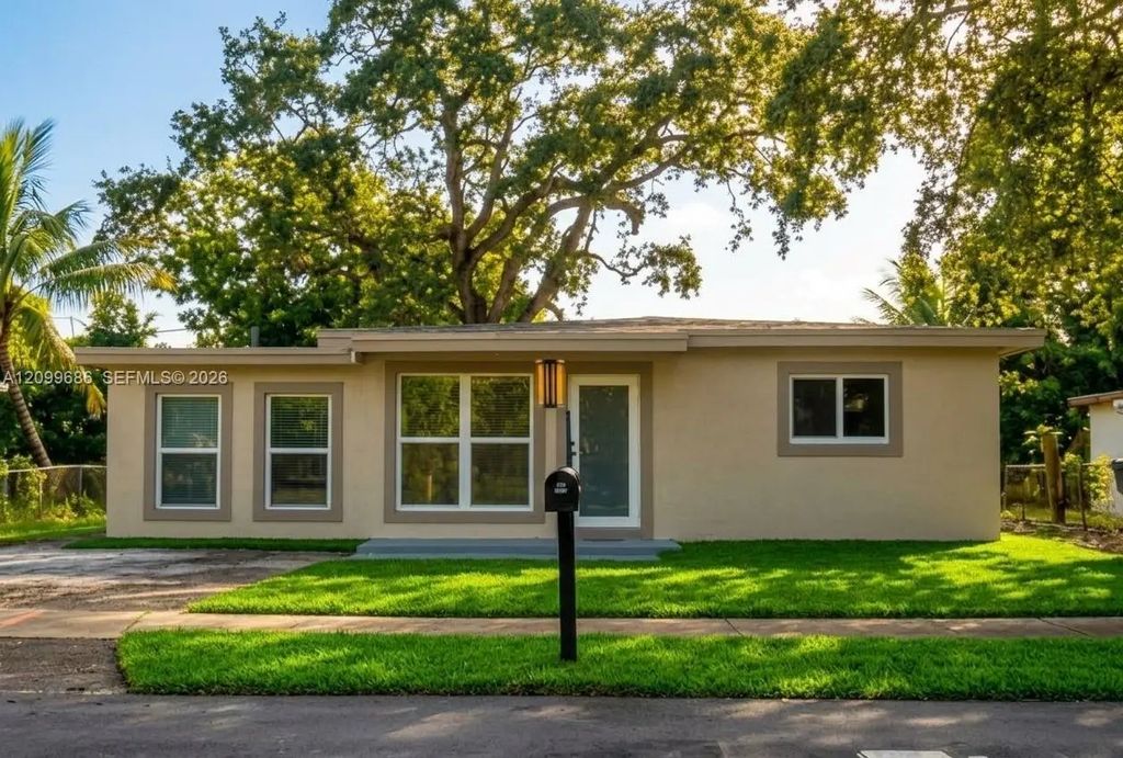 3201 Sw 48th Avenue, West Park