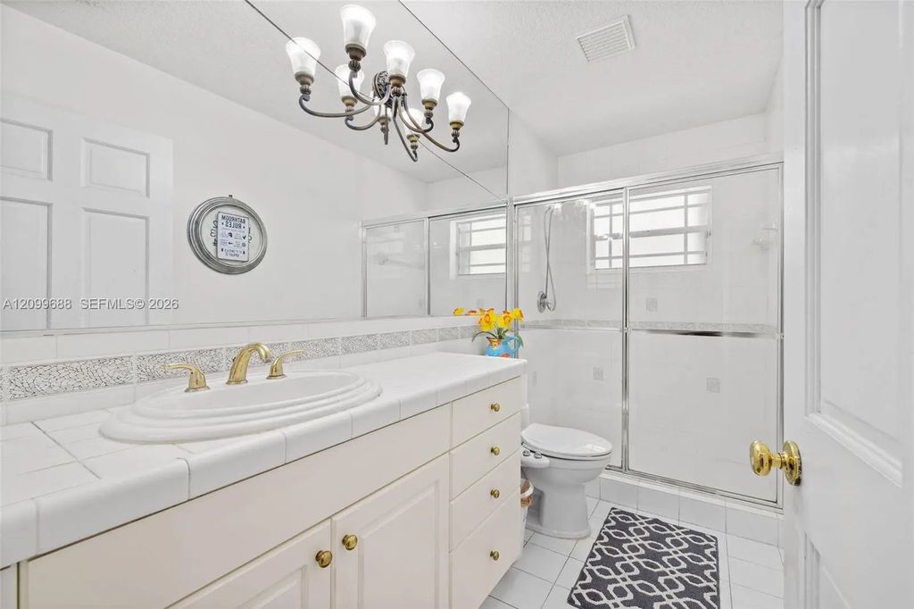 19310 Sw 88th Court, Cutler Bay