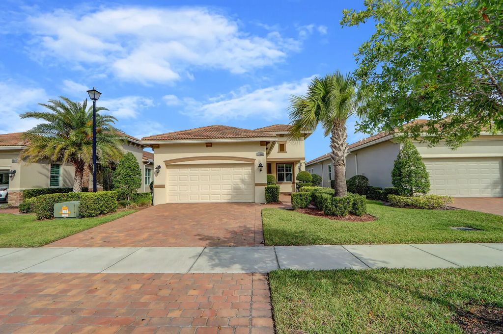 20040 Sw Caserta Way, Port St. Lucie