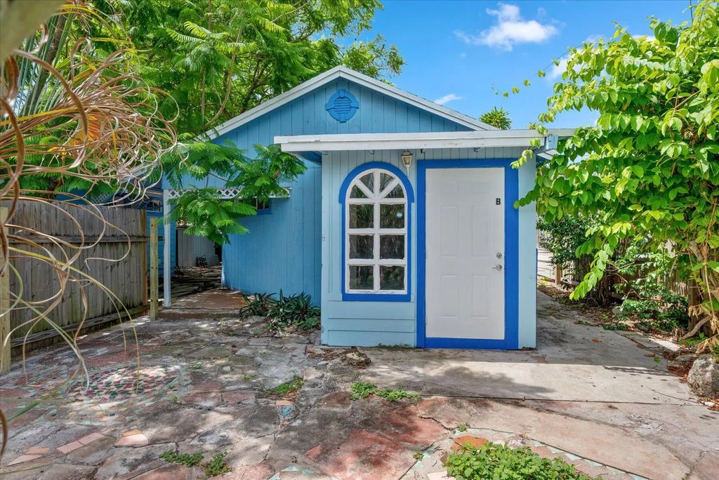 714 W Lakewood Road #b, West Palm Beach