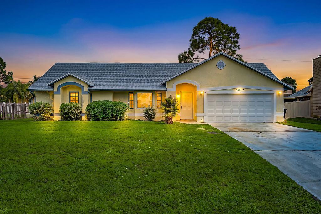 3617 Sw Masilunas Street, Port St. Lucie