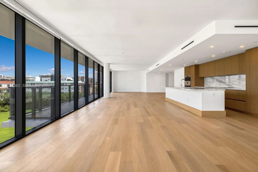 1176 97th #506, Bay Harbor Islands