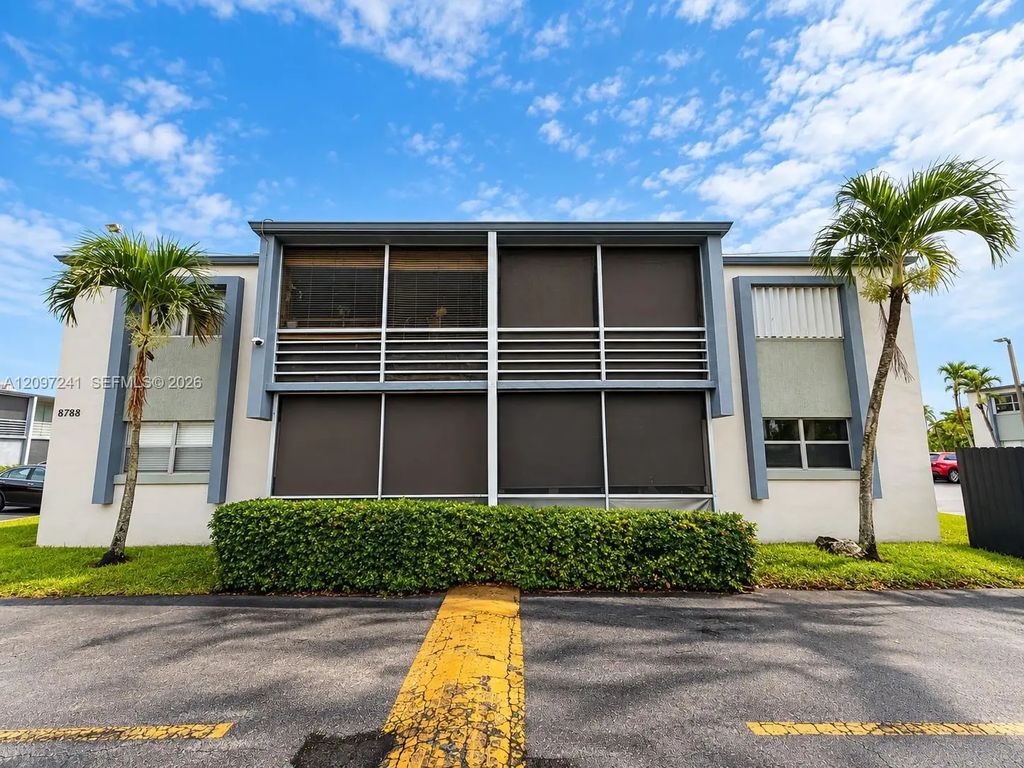 8788 Sw 12th Street #103, Miami