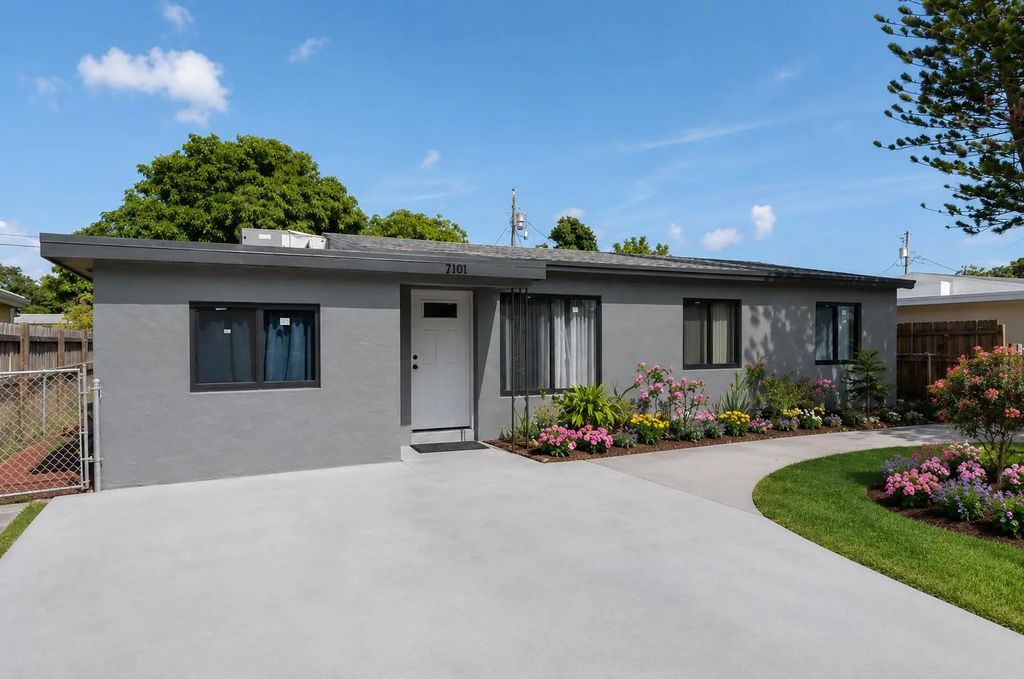 2101 Wellington Road, West Palm Beach