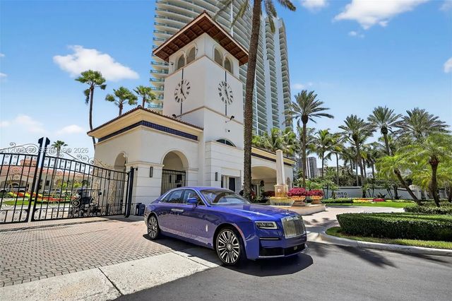 3 of 94 - 20165 Ne 39th Place #1103/1104, Aventura, FL