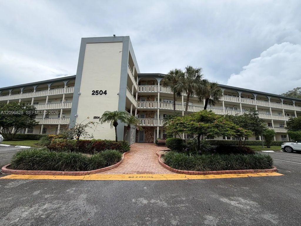 2504 Antigua Terrace #h3, Coconut Creek
