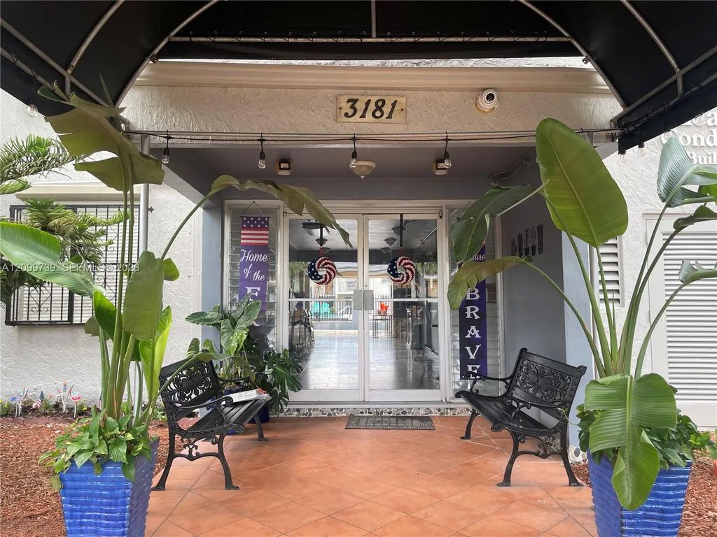 3181 Sw 13th Street #403, Miami