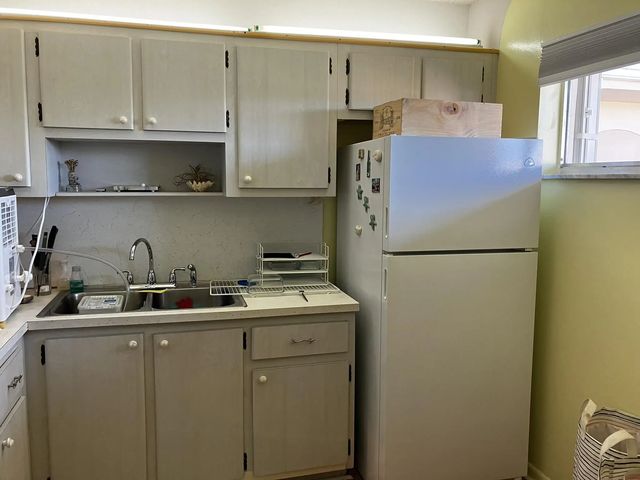 3 of 20 - 2615 Garden Drive N #305, Lake Worth, FL