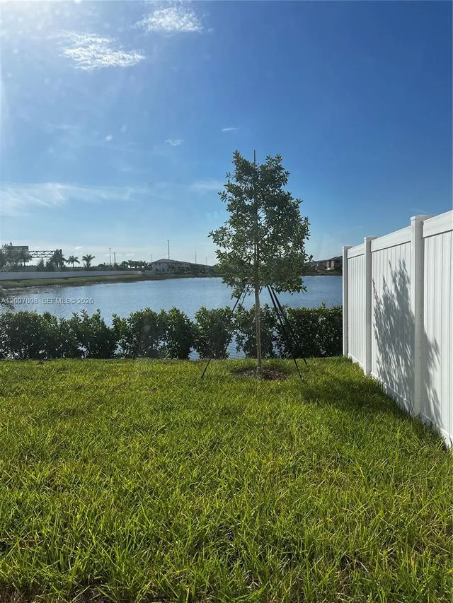 3236 W 114th Terrace, Hialeah