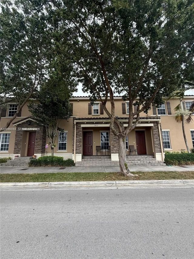 2 of 14 - 9431 Sw 172nd Avenue, Miami, FL