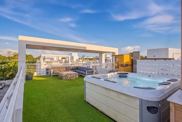 2 of 71 - 455 Ne 39th Street #202, Miami, FL
