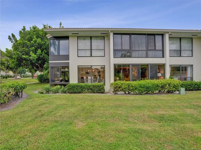 2 of 52 - 11200 Quail Covey Road #5, Boynton Beach, FL