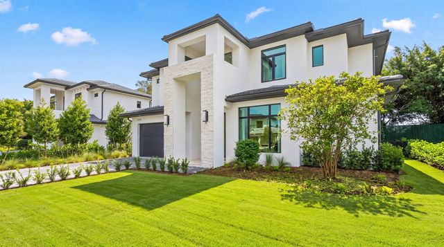 2 of 47 - 2951 Blue Cypress Circle, Wellington, FL