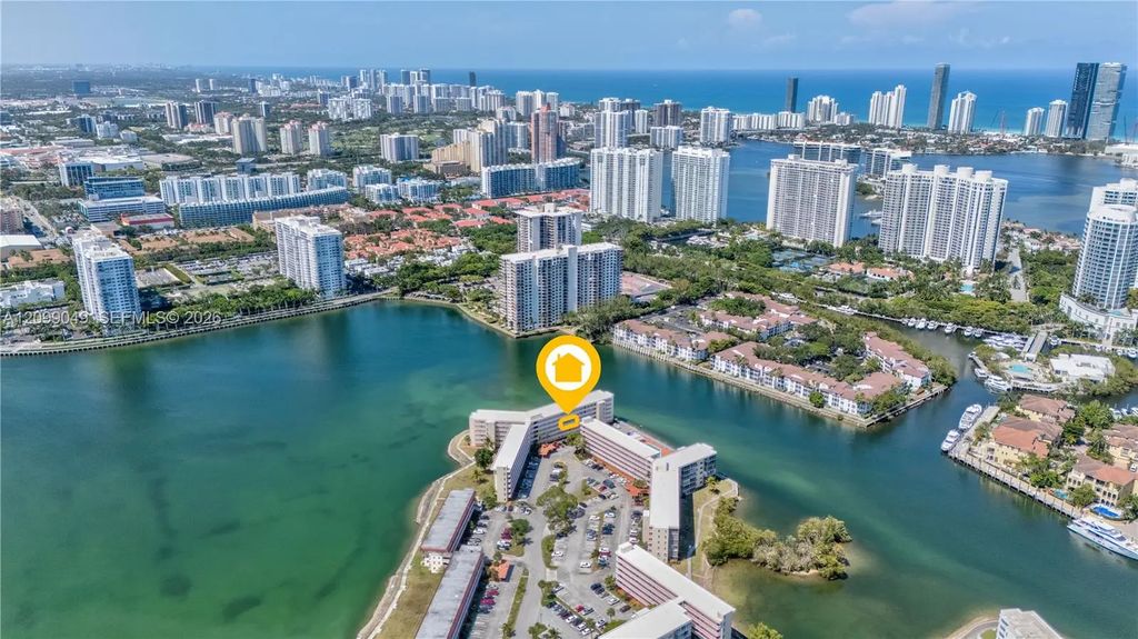 2949 Point East Drive #b306, Aventura
