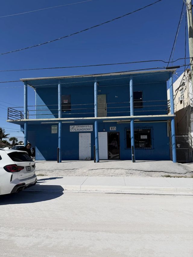 103 Nw 10th Avenue, South Bay