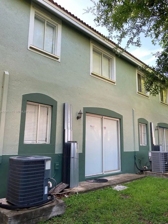 3 of 17 - 2430 Se 14th Avenue #276, Homestead, FL