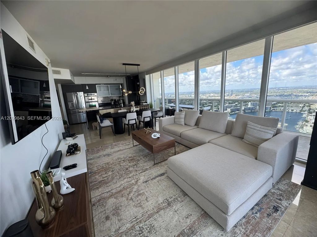 1830 S Ocean Drive #5008, Hallandale Beach