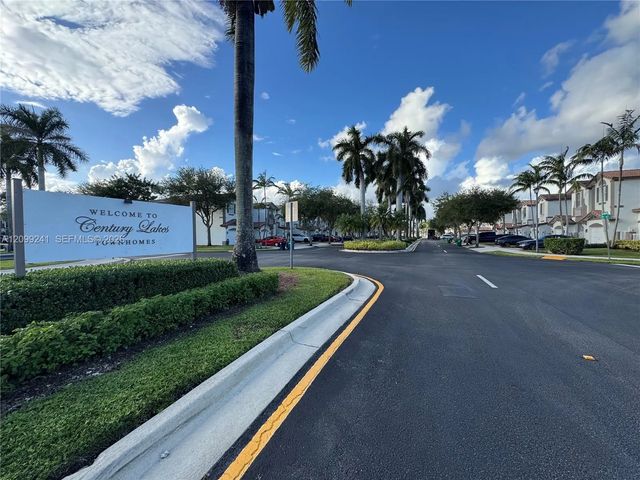 6243 Sw 165th Avenue, Miami