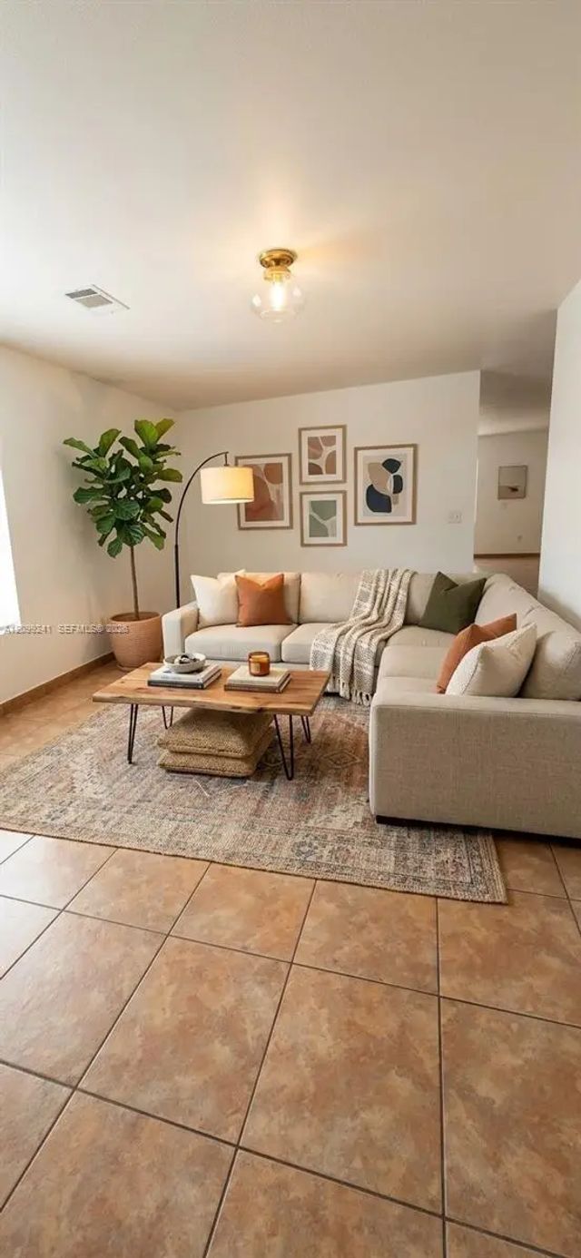 5 of 27 - 6243 Sw 165th Avenue, Miami, FL