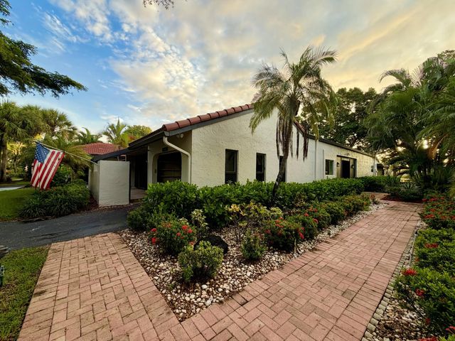 2 of 10 - 21692 Tall Palm Circle #10-b, Boca Raton, FL