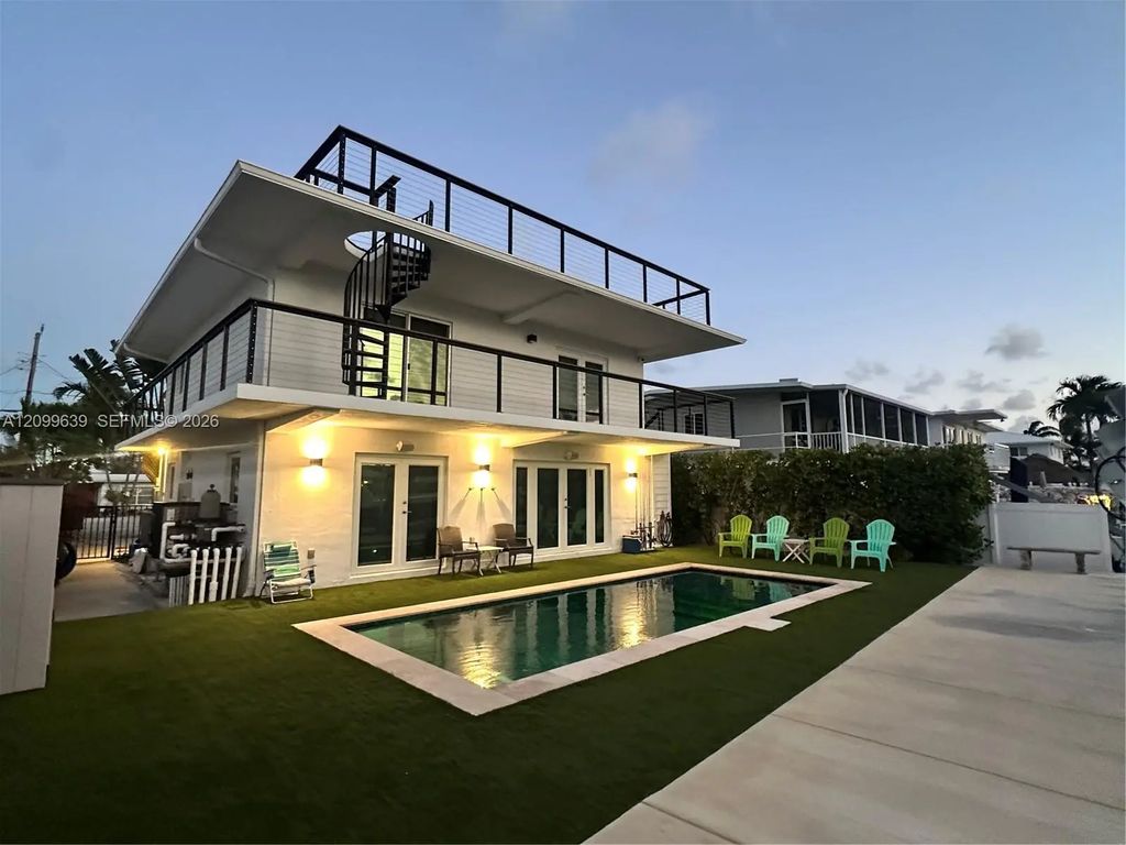 179 Azalea Street, Islamorada