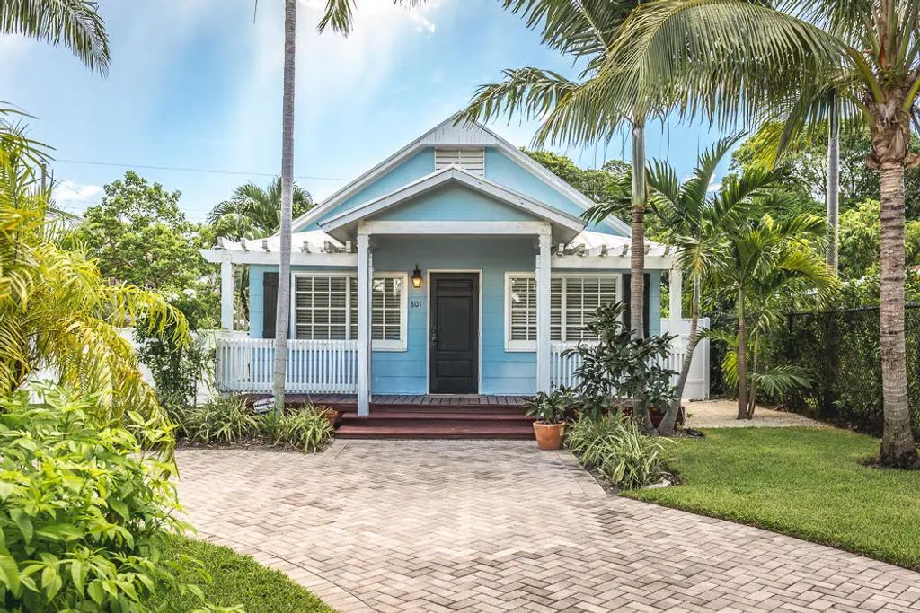 801 Se 3rd Avenue, Delray Beach
