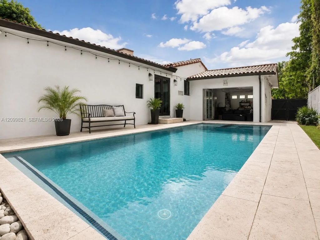 9021 N Miami Avenue, El Portal