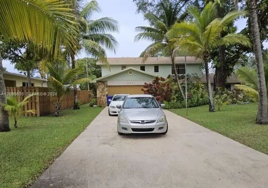 6337 Sw 32nd Street, Miramar