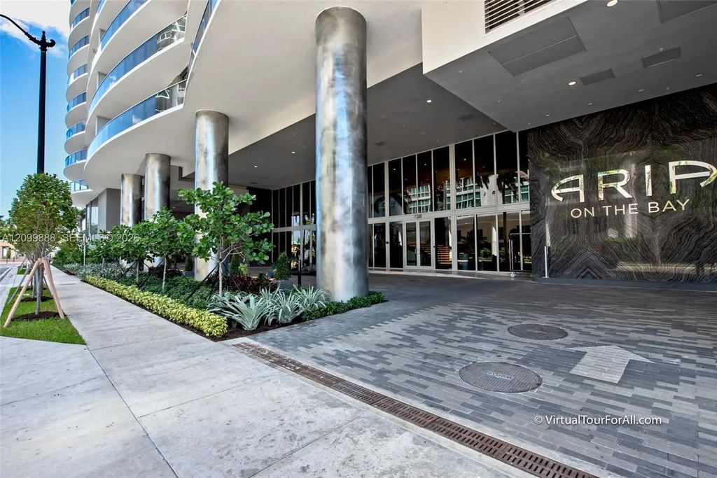 488 Ne 18th Street #2206, Miami